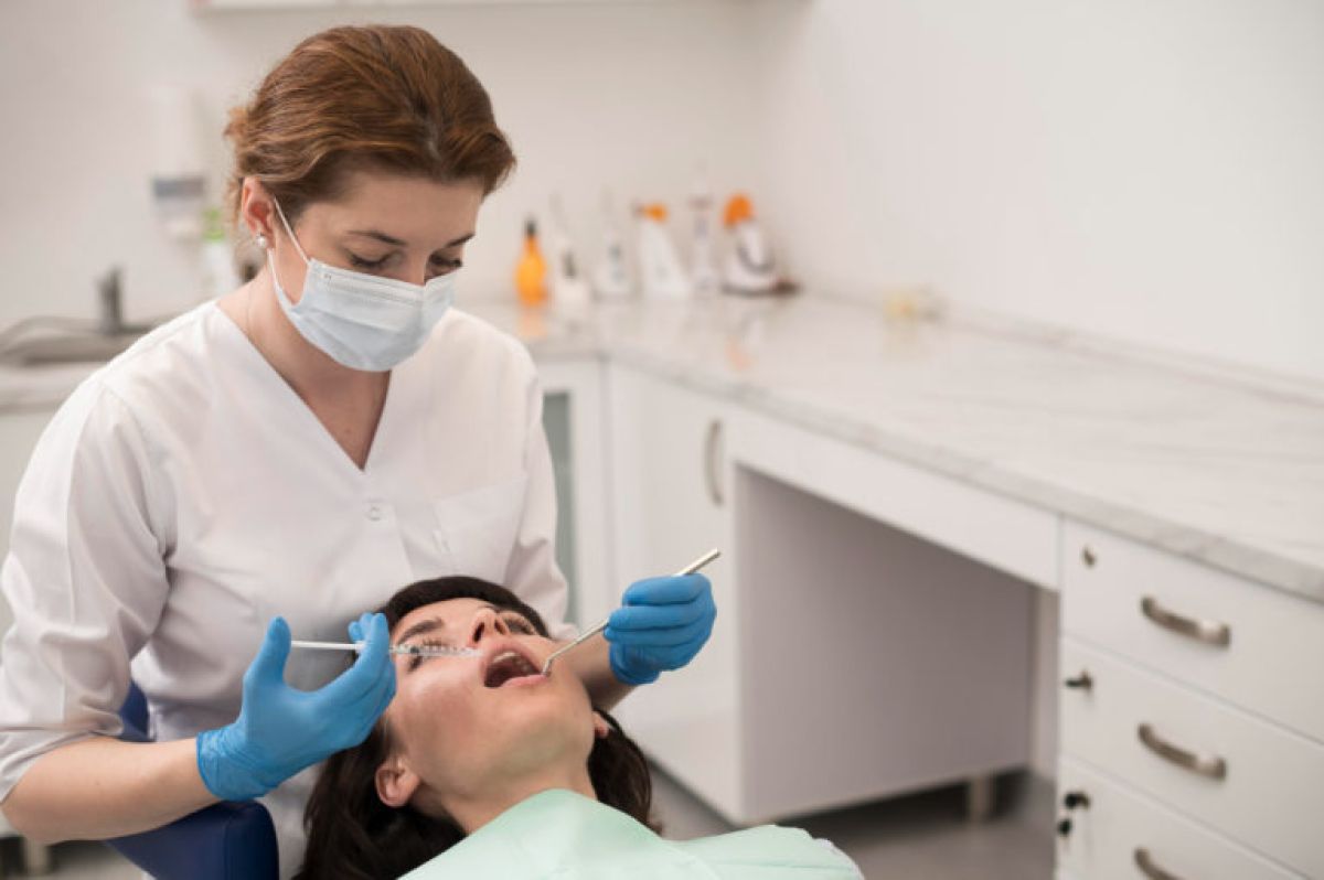 Cómo reclamar si tu cirugía dental salió mal