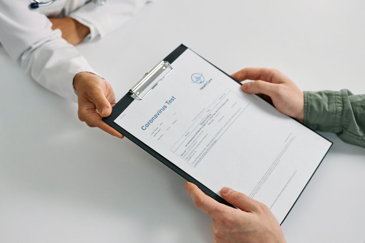 Derecho a repetir una prueba médica errónea: guía legal