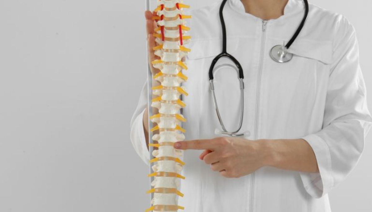 Negligencias médicas en operaciones de columna