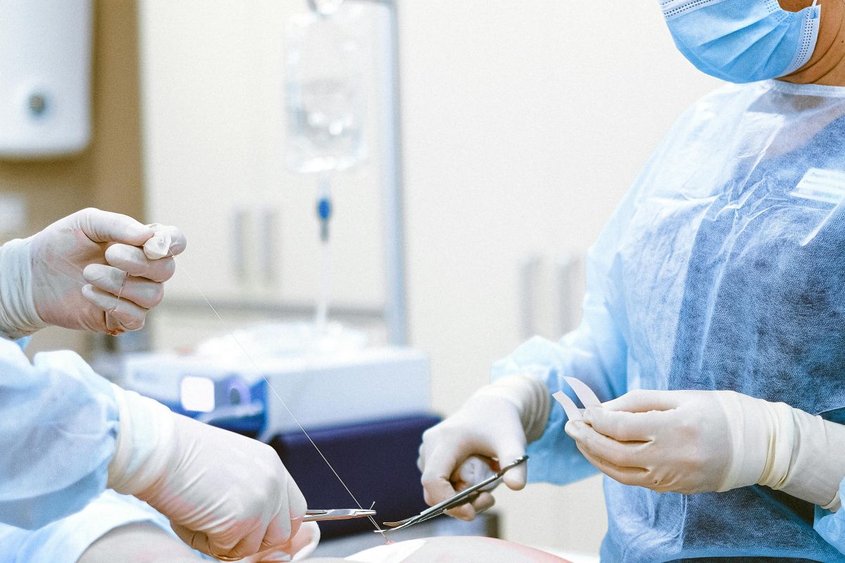 Negligencias médicas en trasplantes: vías legales