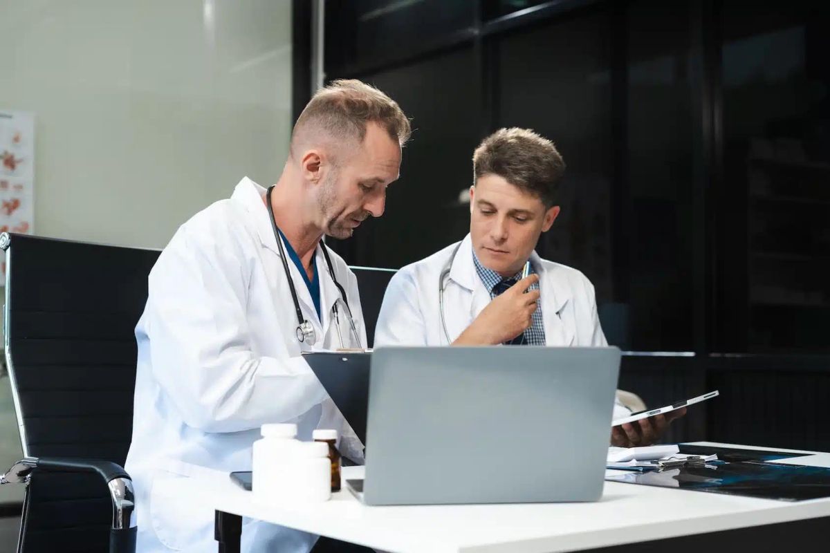 Tatuaje o micropigmentación con daño: cómo reclamar